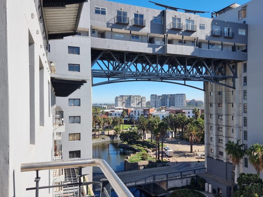 To Let 2 Bedroom Property for Rent in Century City Western Cape